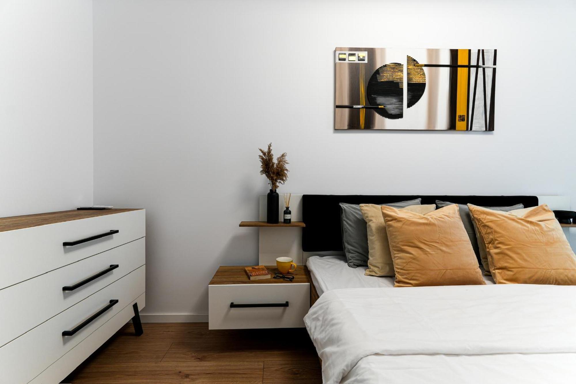 בוקרשט Sandra - Park-View Apt With Balcony & Parking מראה חיצוני תמונה