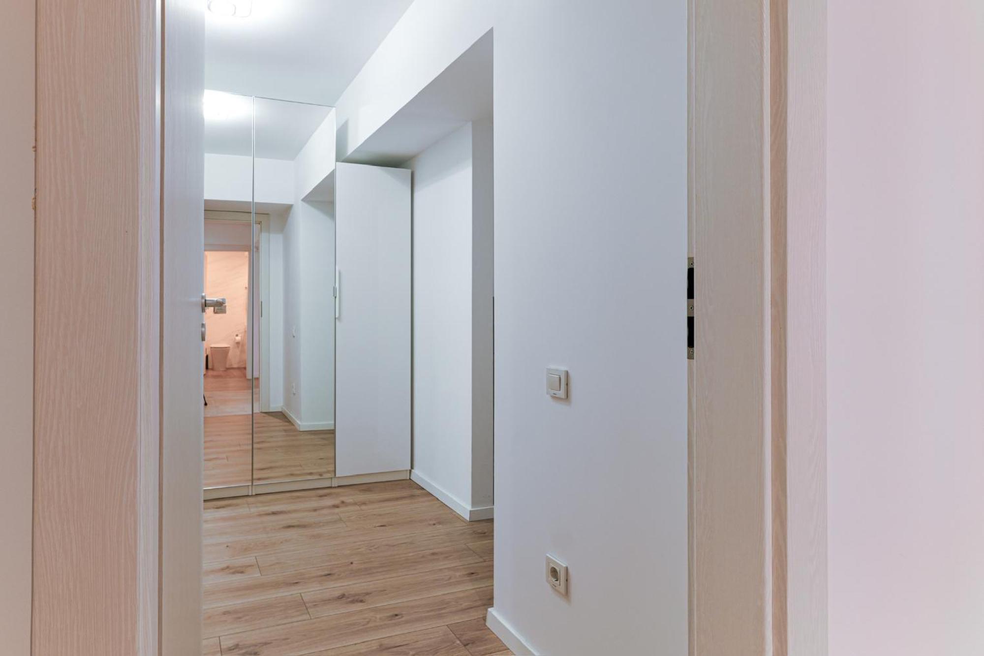 בוקרשט Sandra - Park-View Apt With Balcony & Parking מראה חיצוני תמונה